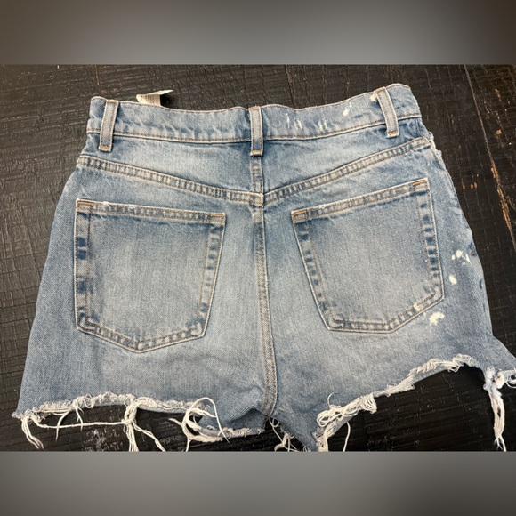 Zara Blue Denim frayed. New without tag - Picture 3 of 3
